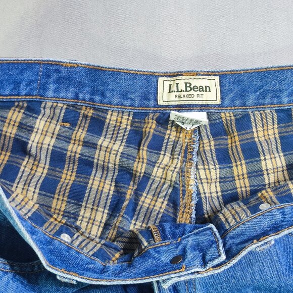 L.L.Bean Double L® Jeans, Relaxed Fit, Flannel-Lined men's size 36X29 denim blue - Picture 5 of 12